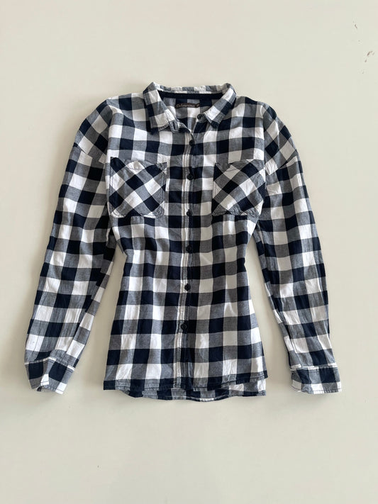Deluxurious Shirt-Bust 44