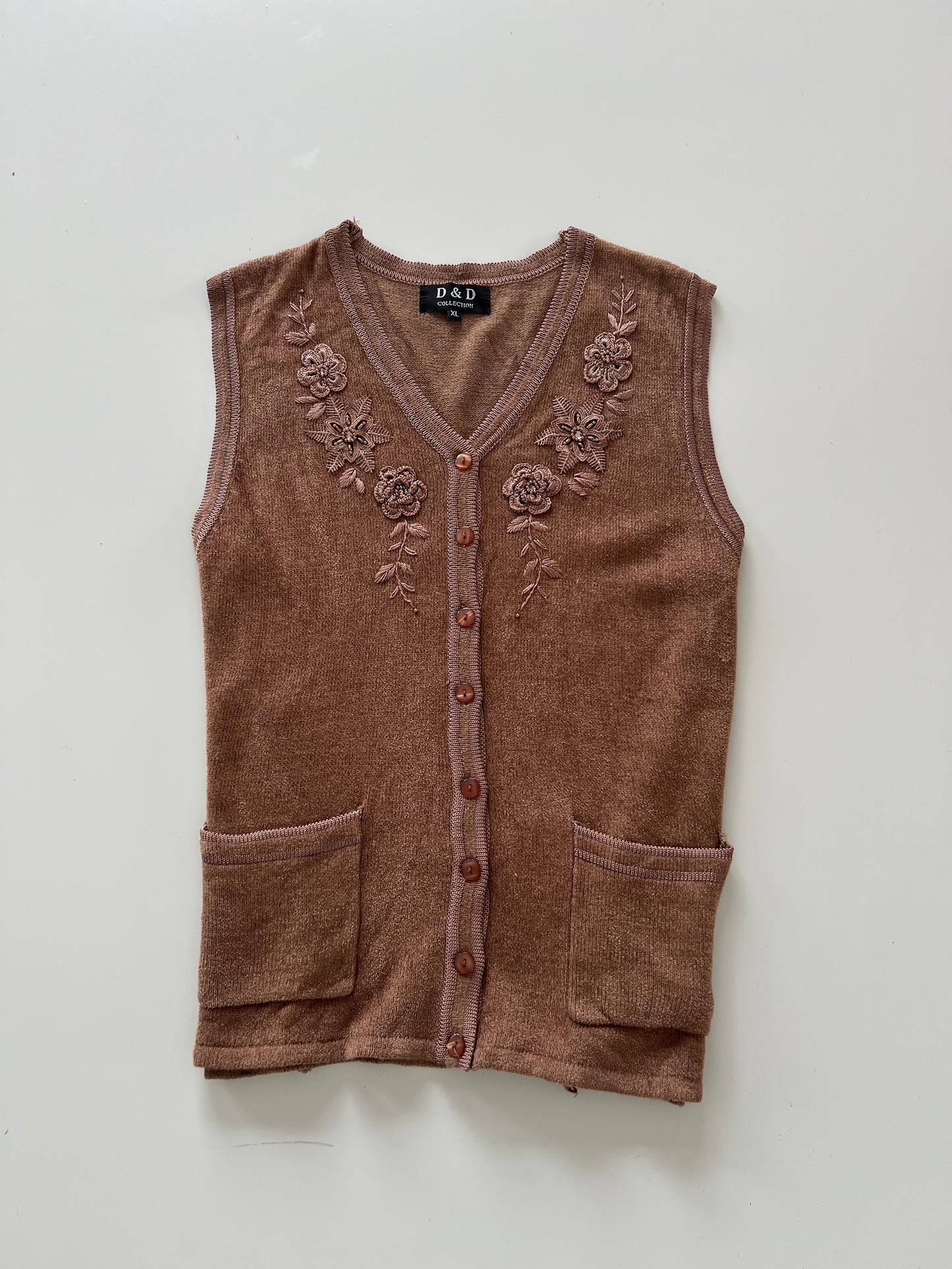 D&D Collection Embroidered sweater-Bust 44