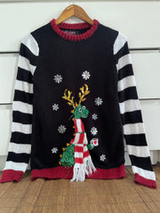 Christmas Sweater-Chest 32