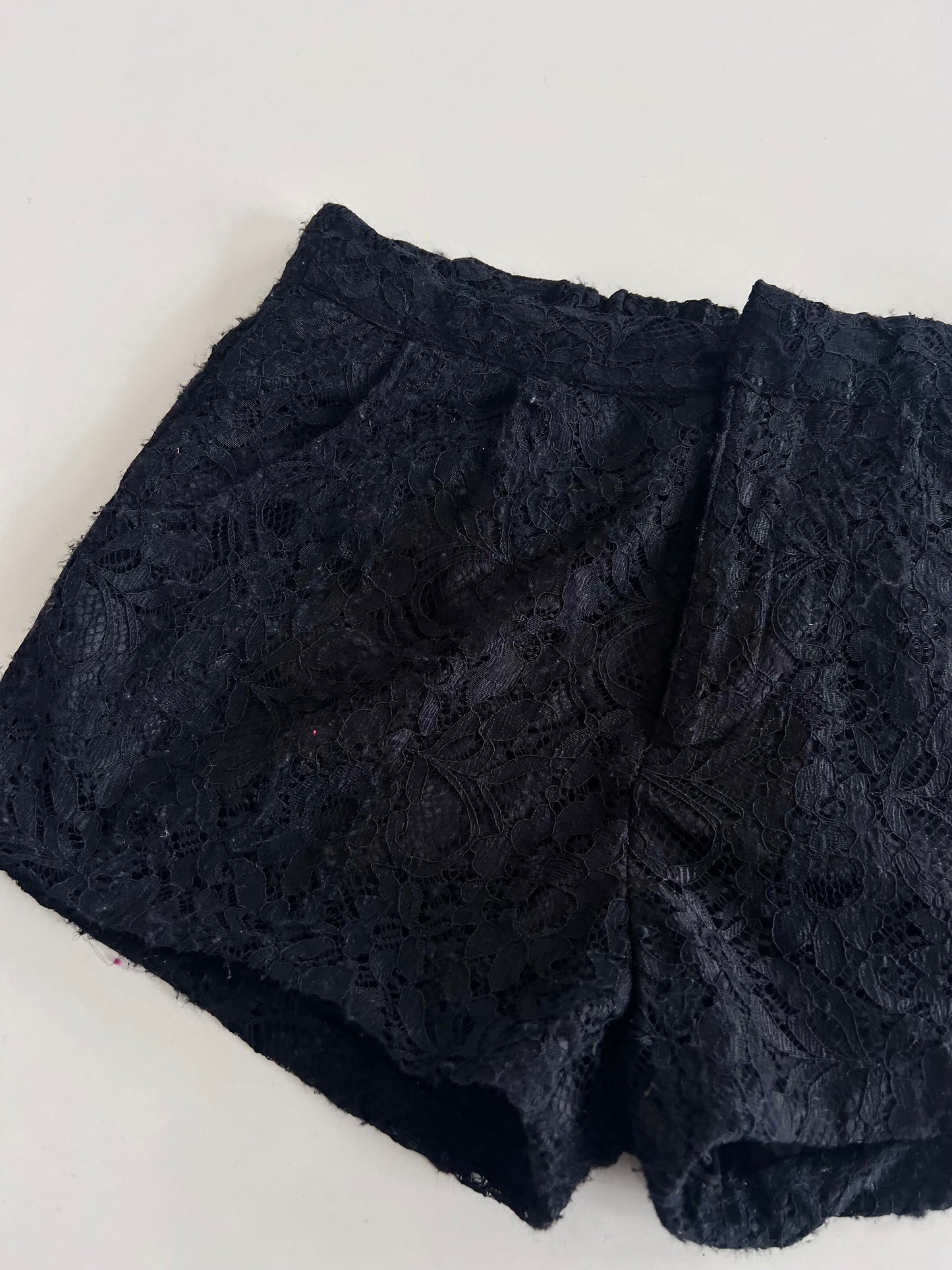 Lace Vintage Shorts-Waist 32 to 34