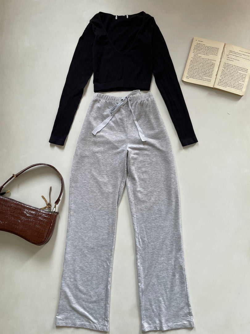 Love and Lore Lounge Sweatpants- waist 34 to 36