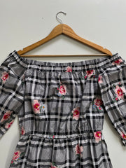 H&M B&W OFF-SHOULDER DRESS - BUST 40 TO 42