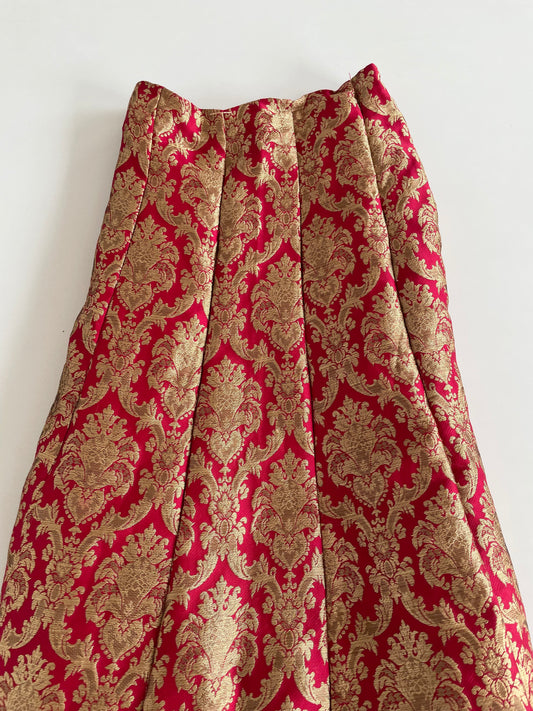 Jacquard Skirt - Waist 22 to 26