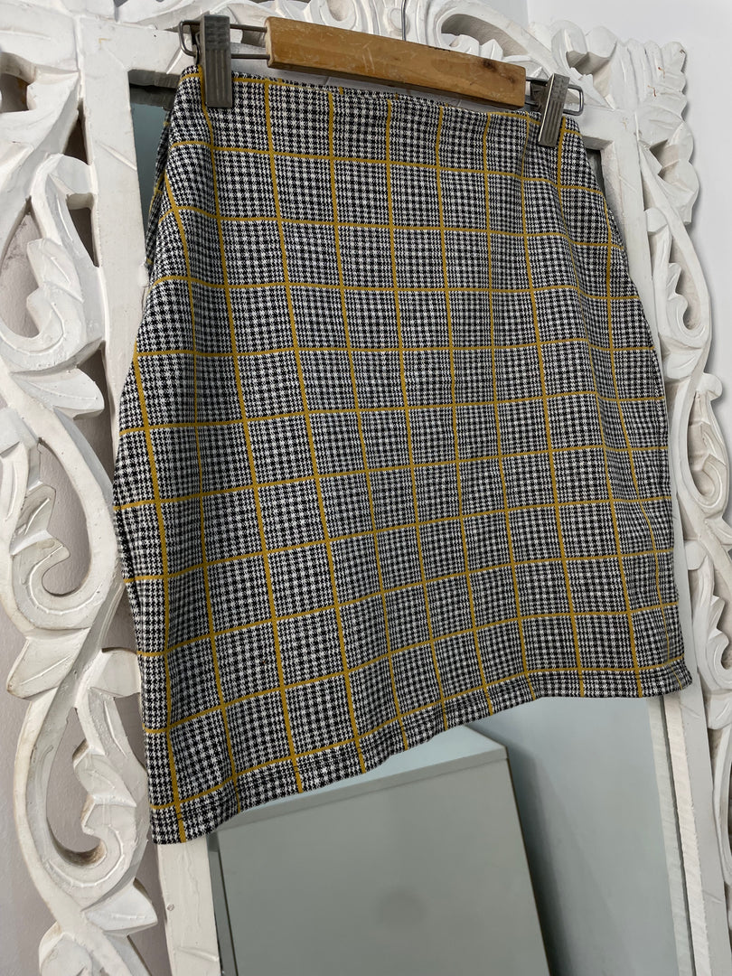 George Tweed Skirt-Waist 32 to 34