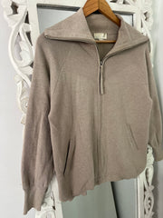 Zipper Sweater-Bust 38