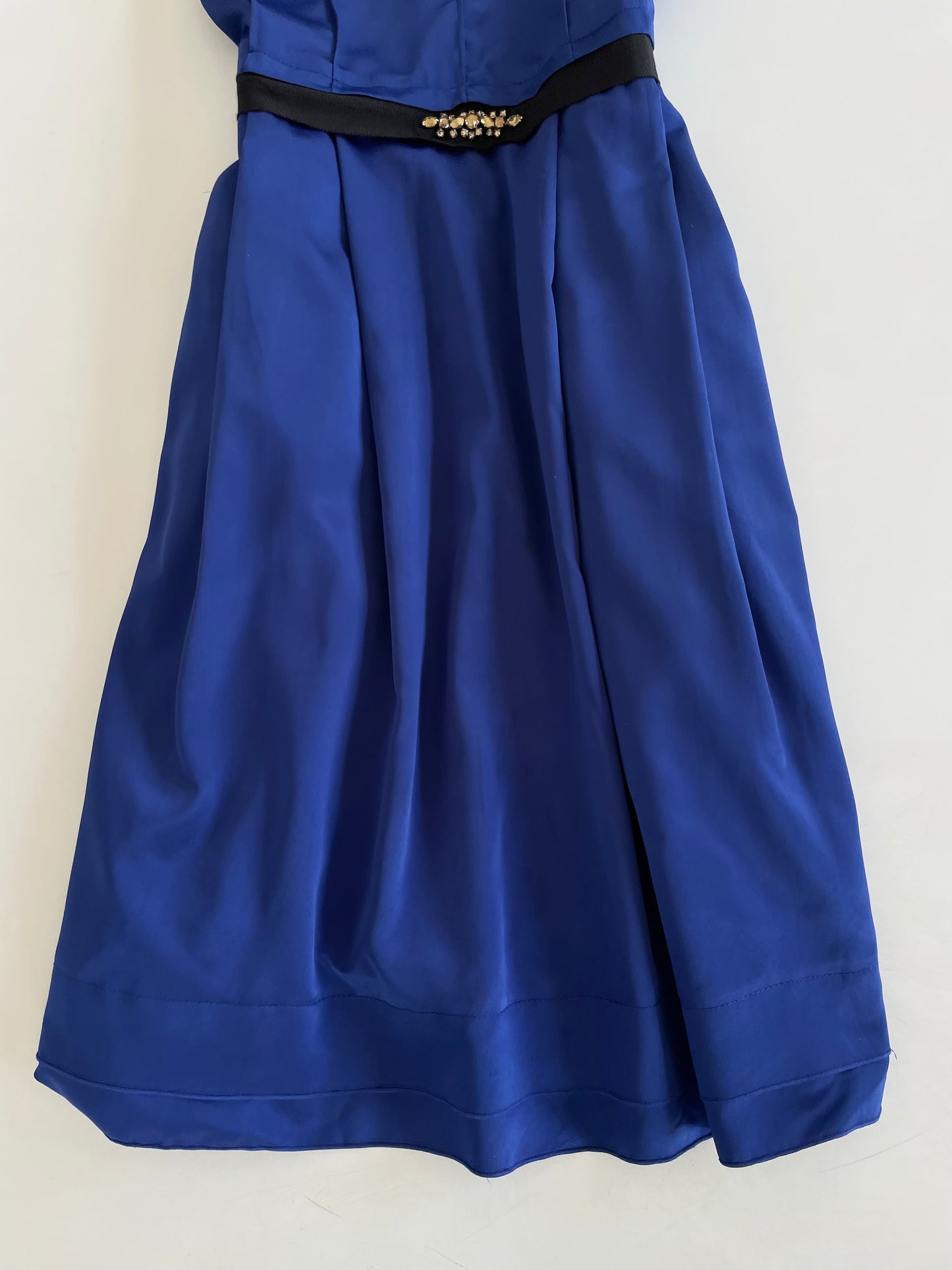 Vera Wang Dress-Bust 40