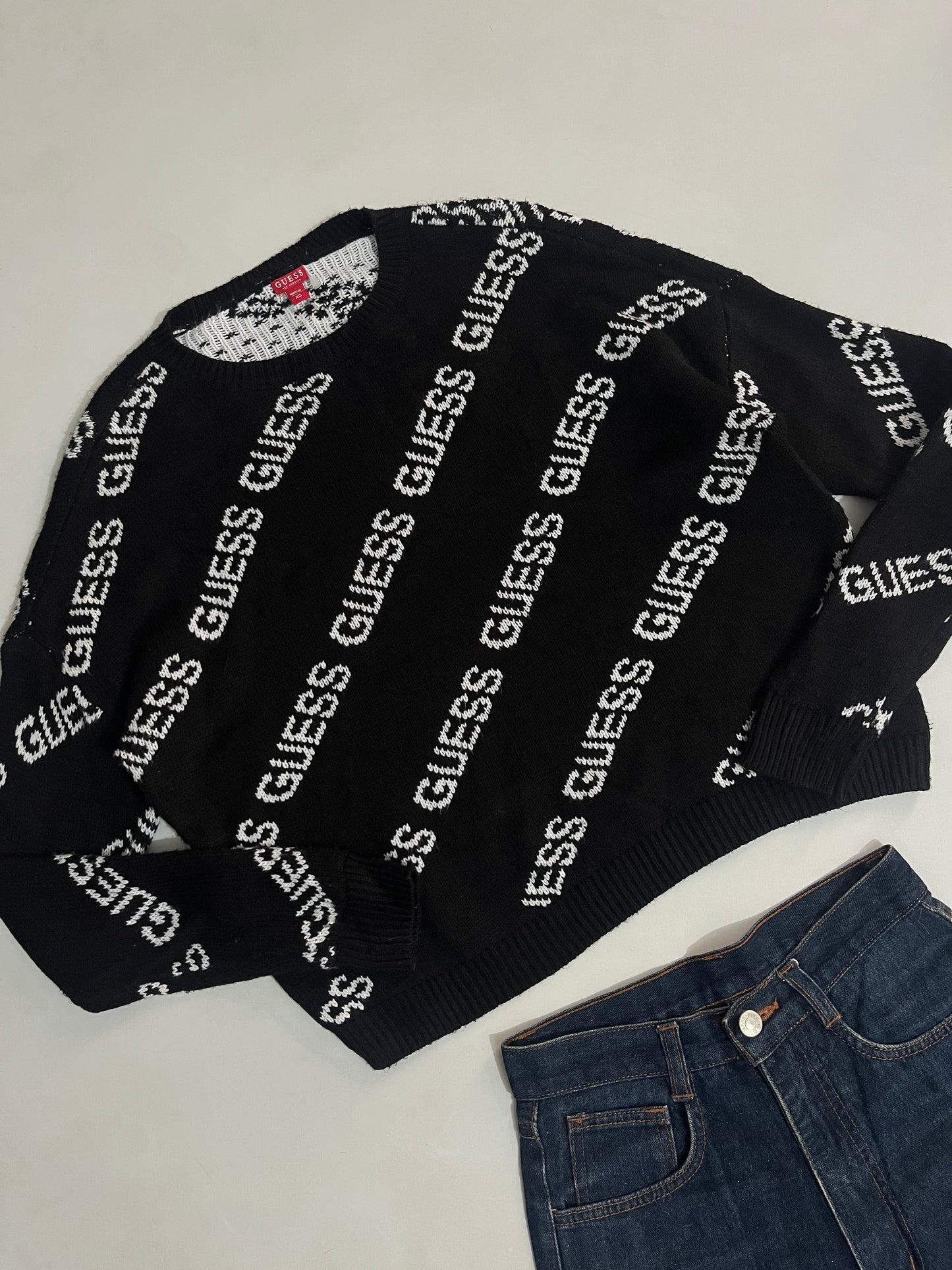 Vintage Guess Sweater-Chest 44