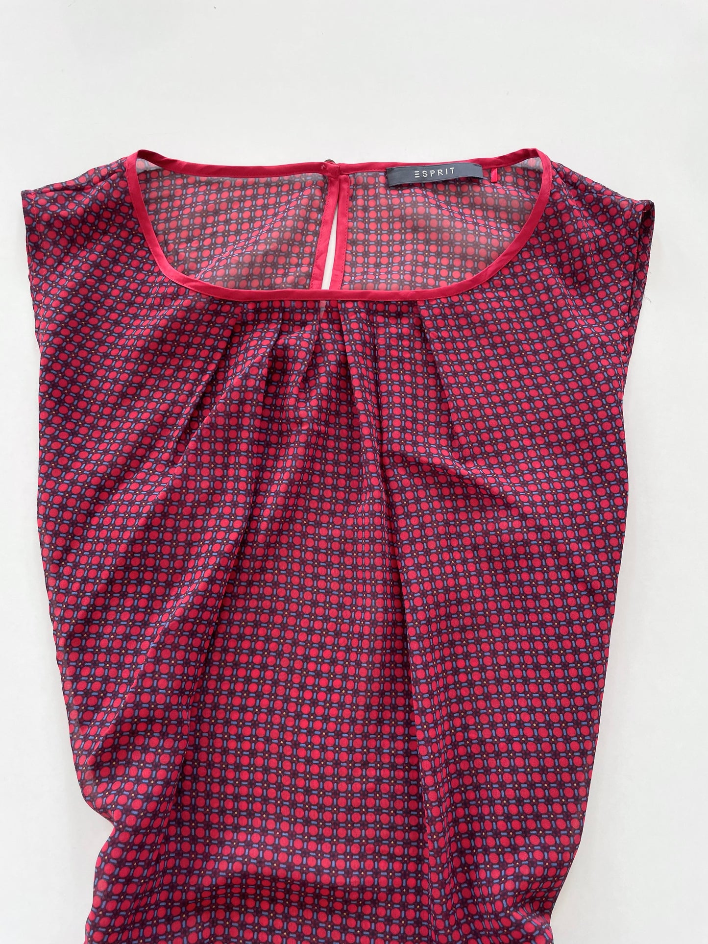 Esprit Sheer Top-Bust 40