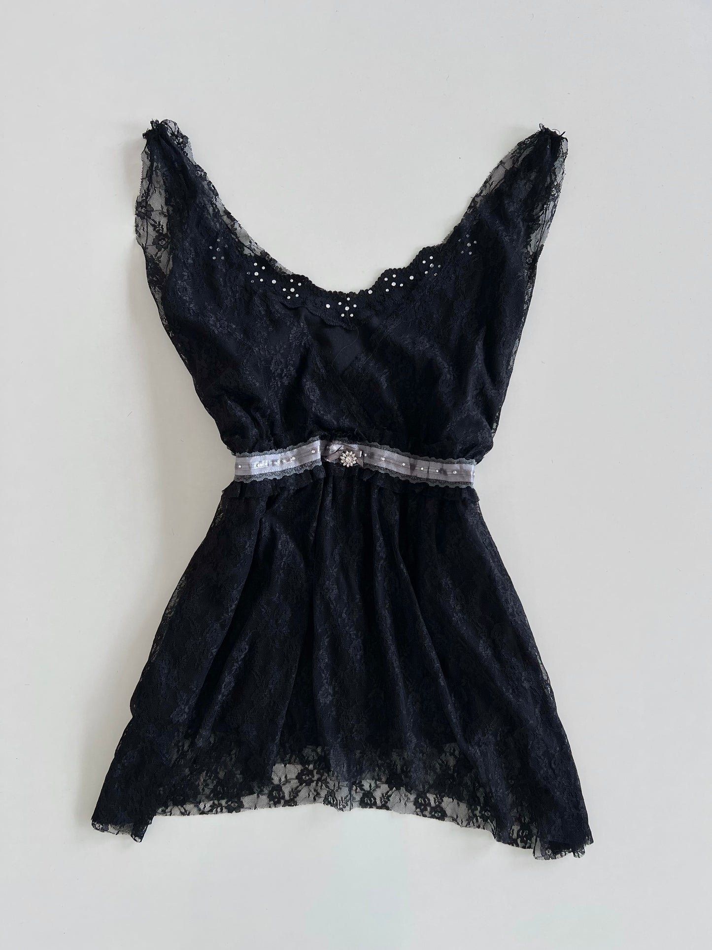 Vintage Lace Top-Bust 42 to 44