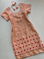 Load image into Gallery viewer, Embroidered Kurti-Bust 40

