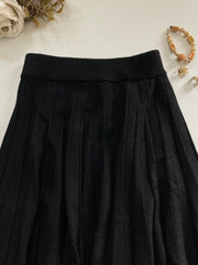 Warm Tweed Skirt-Waist 24 to 28