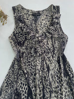 Load image into Gallery viewer, Liz Jordan Dress-Bust 34 to 38