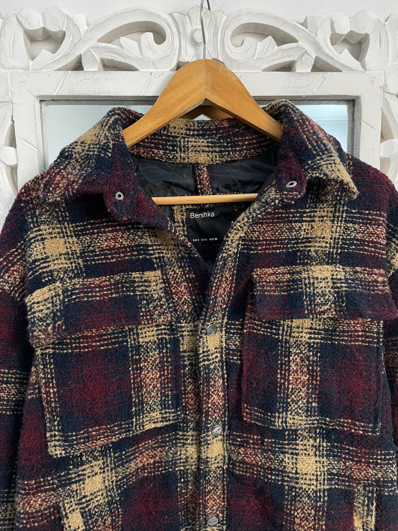 Bershka Super Thick Puffer Shacket-Chest 40