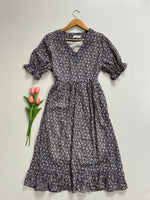 Load image into Gallery viewer, YOM KOREAN FLORAL DRESS - BUST 38
