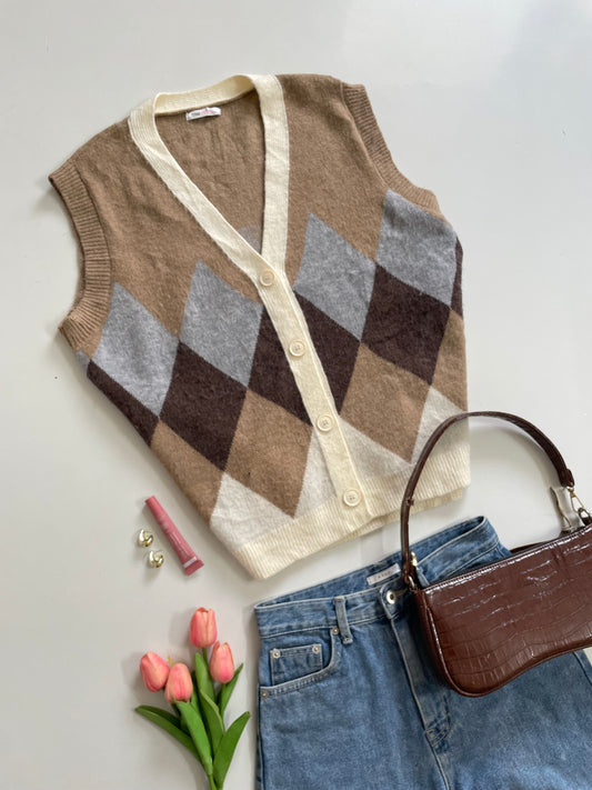 BROWN ARGYLE SWEATER VEST - BUST 44 TO 48