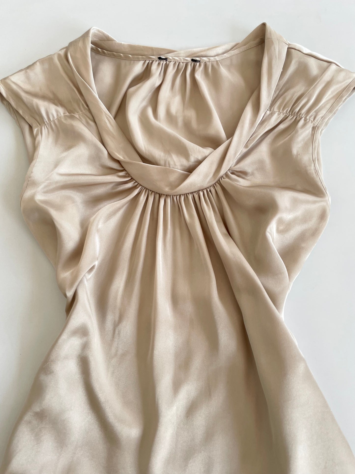 Satin Vintage Top-Bust 42