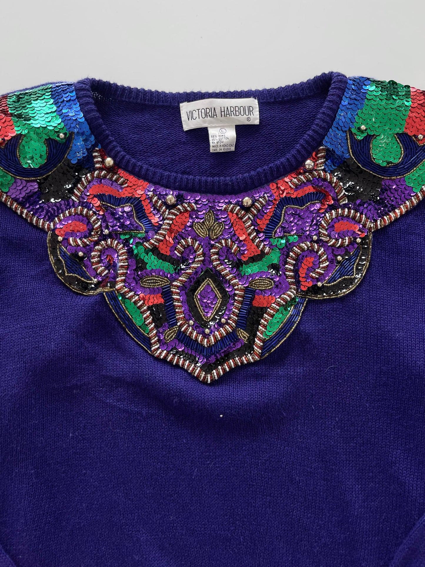 Victoria Harbour Embroidered Sweater-Bust 46
