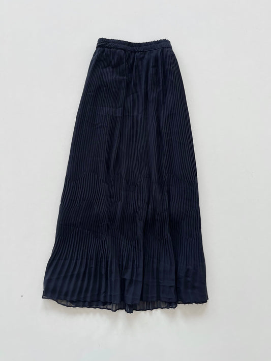 Pleated Black Skirt-Waist  32 to 34