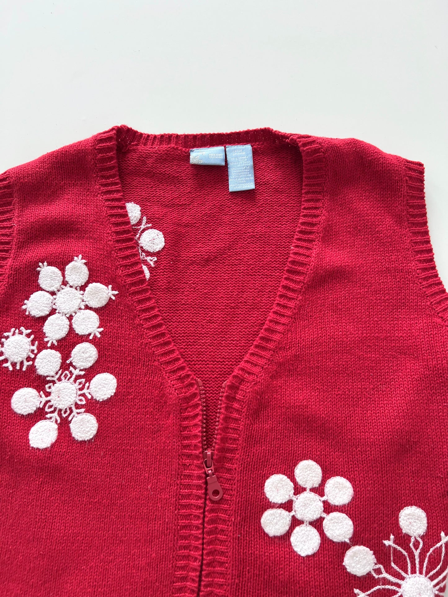 Holiday Editions Embroidered Zipper-Bust 44