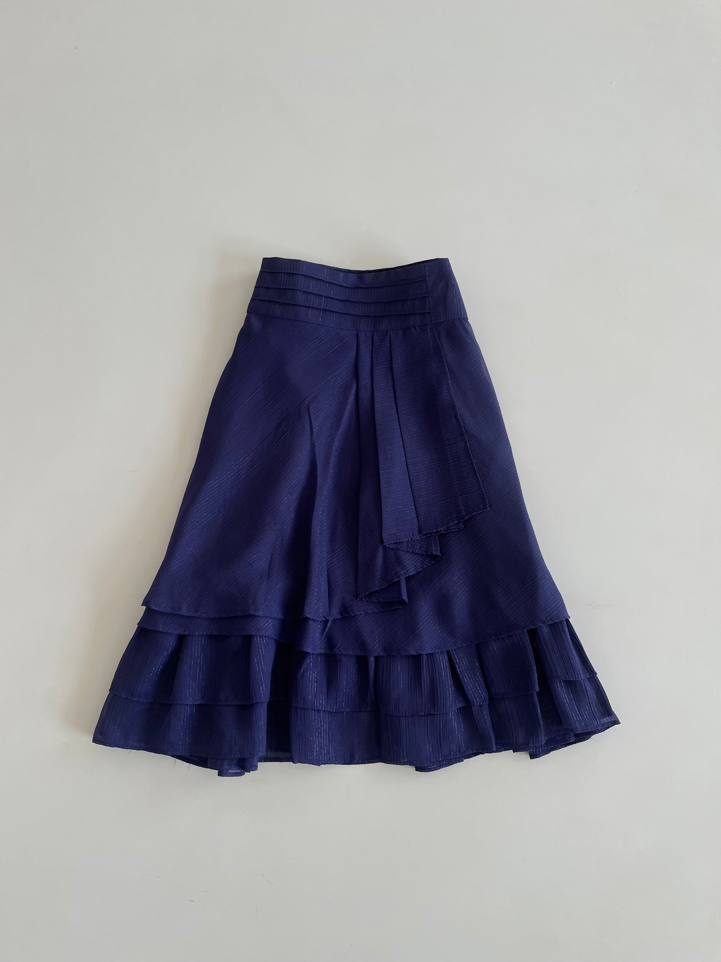 Elegance Skirt-Bust 28
