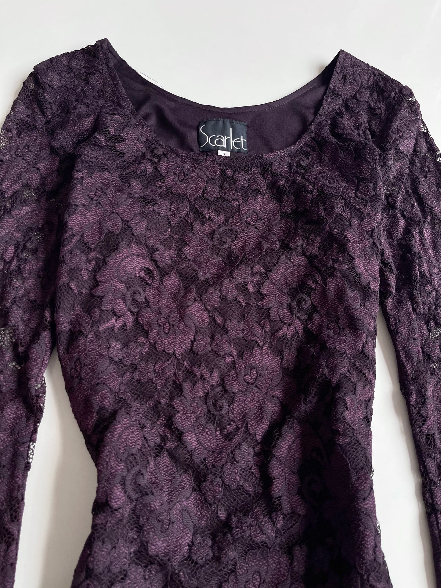 Scarlet Lace Dress-Bust 38