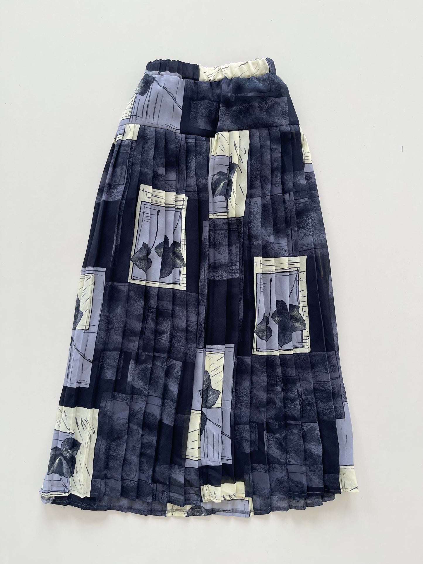 Vintage Pleated Skirt-Waist 38 to 42