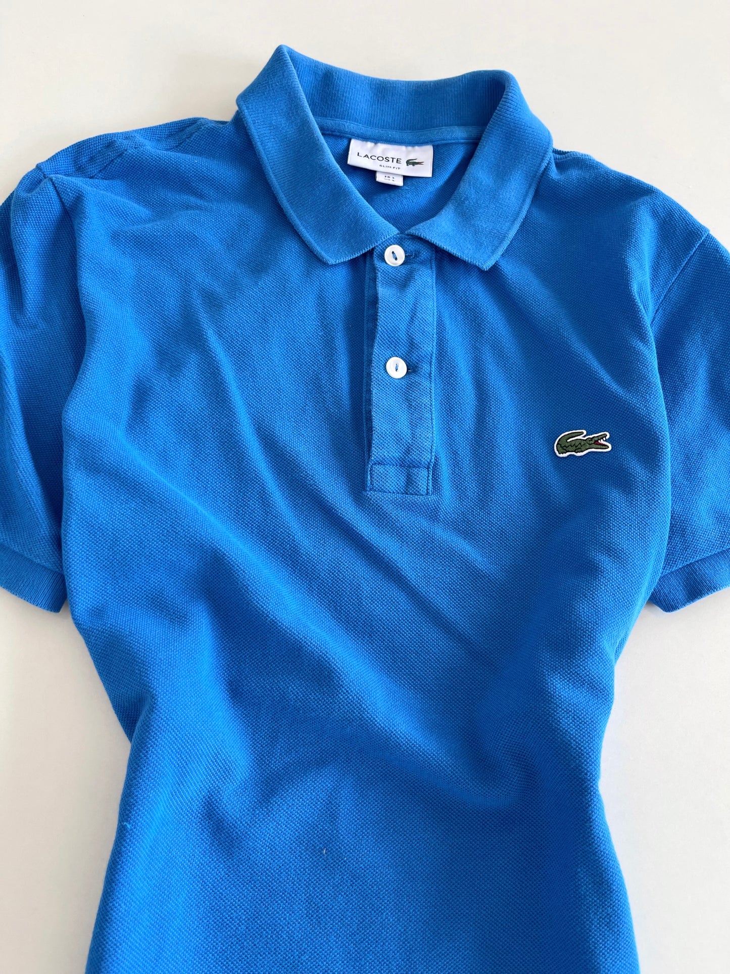 Lacoste 100% Cotton Vintage T-shirt-Bust 34 to 36