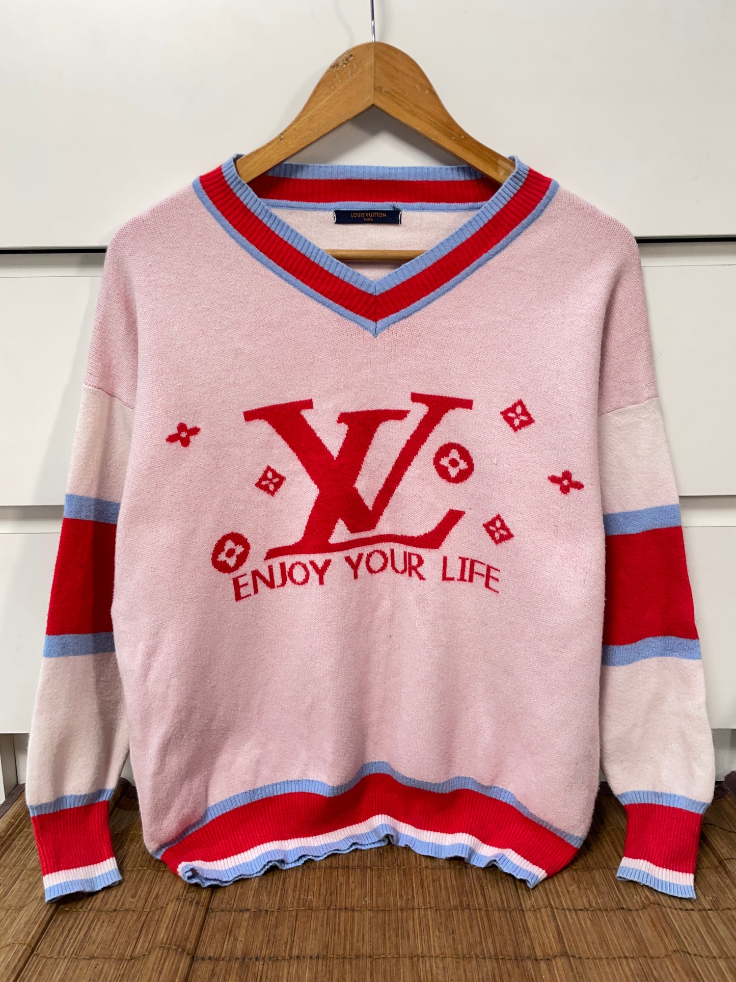 Louis Vuitton Vintage Sweater-Bust 44