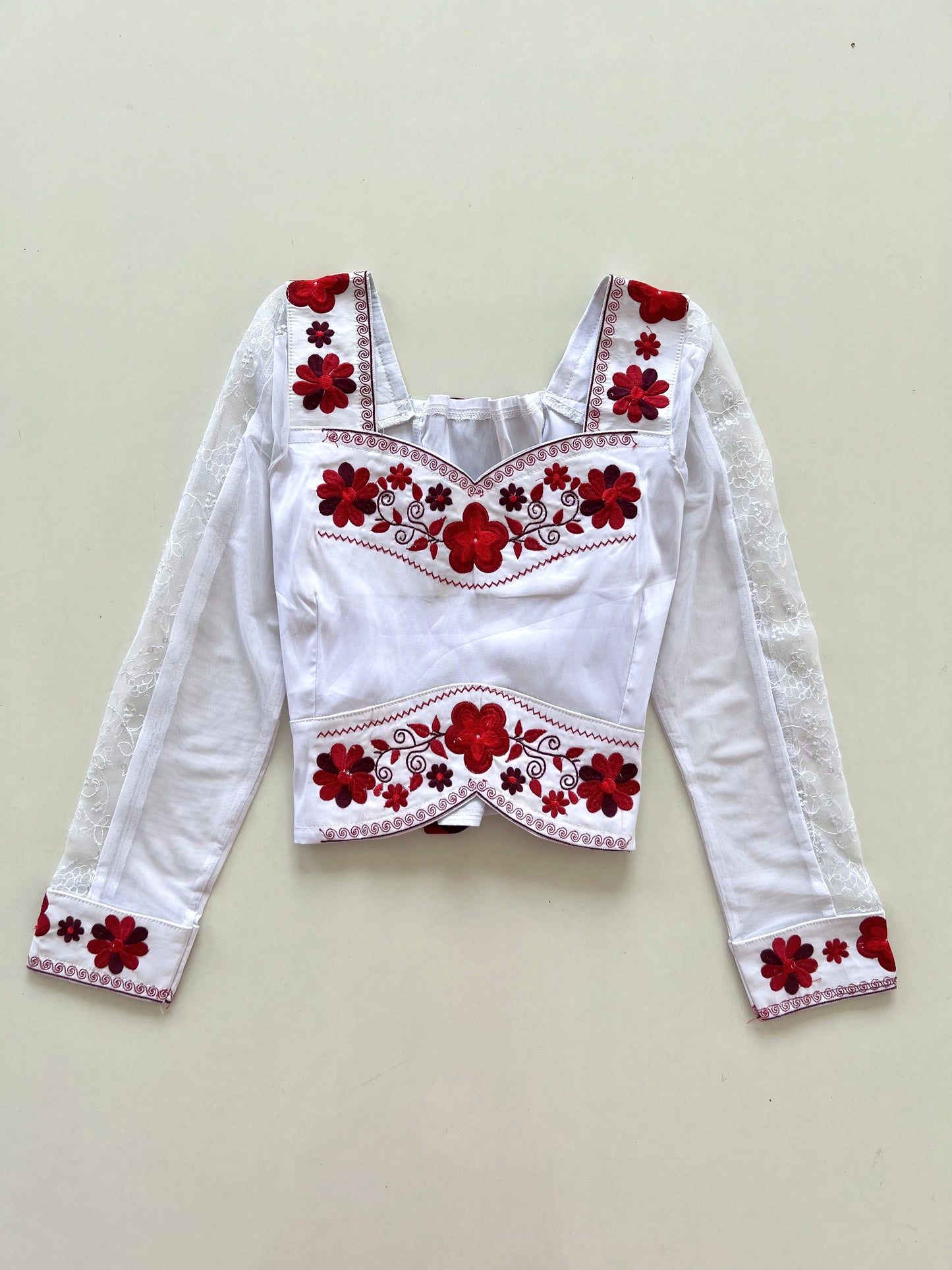 Vintage Embroidered Top-Bust 32 to 34