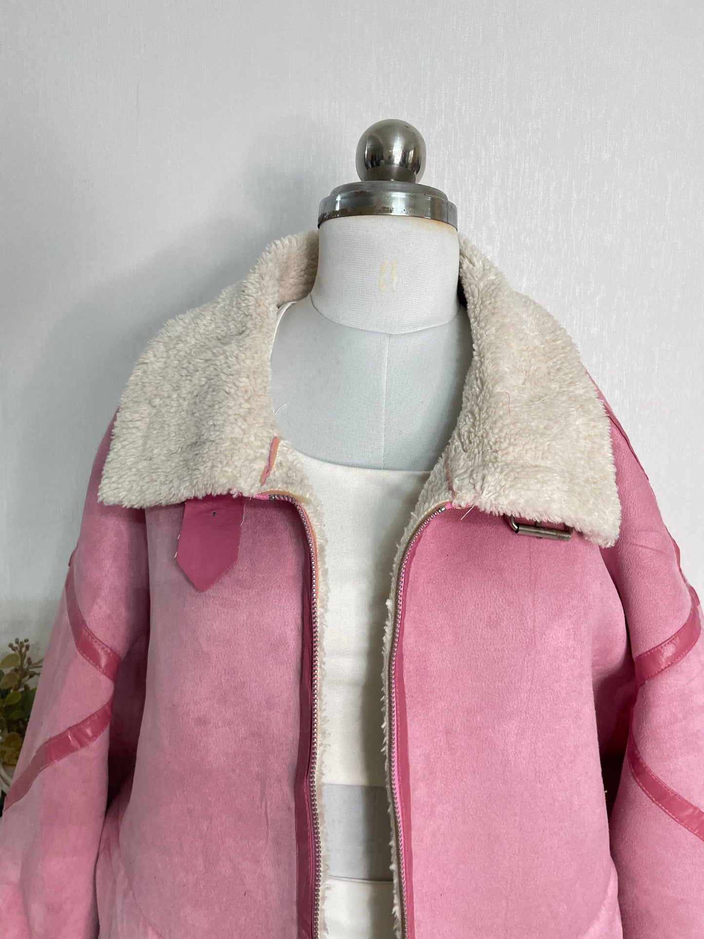 PINK SUEDE JACKET - BUST 46