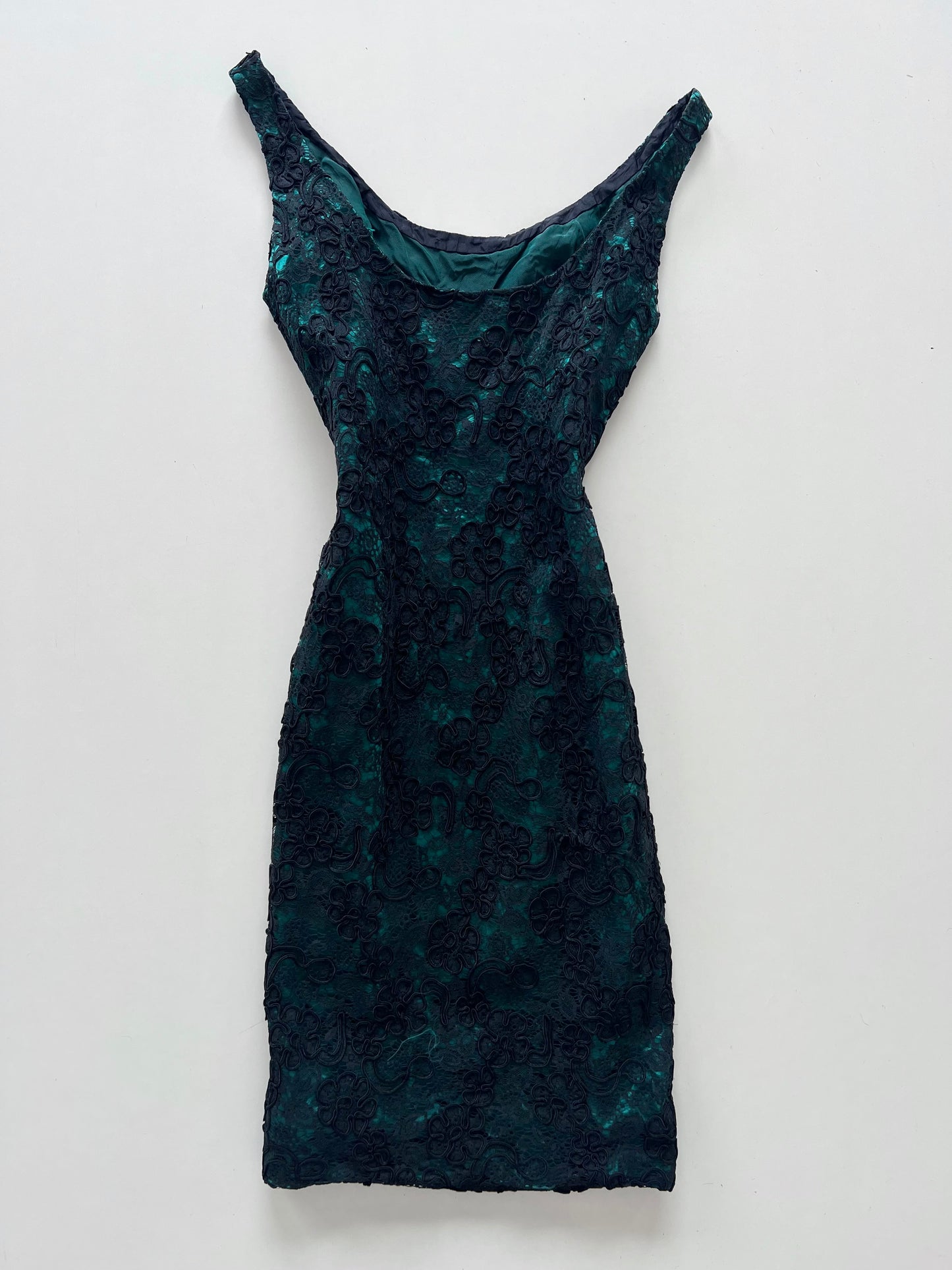 Vintage Lace Dress-Bust 34