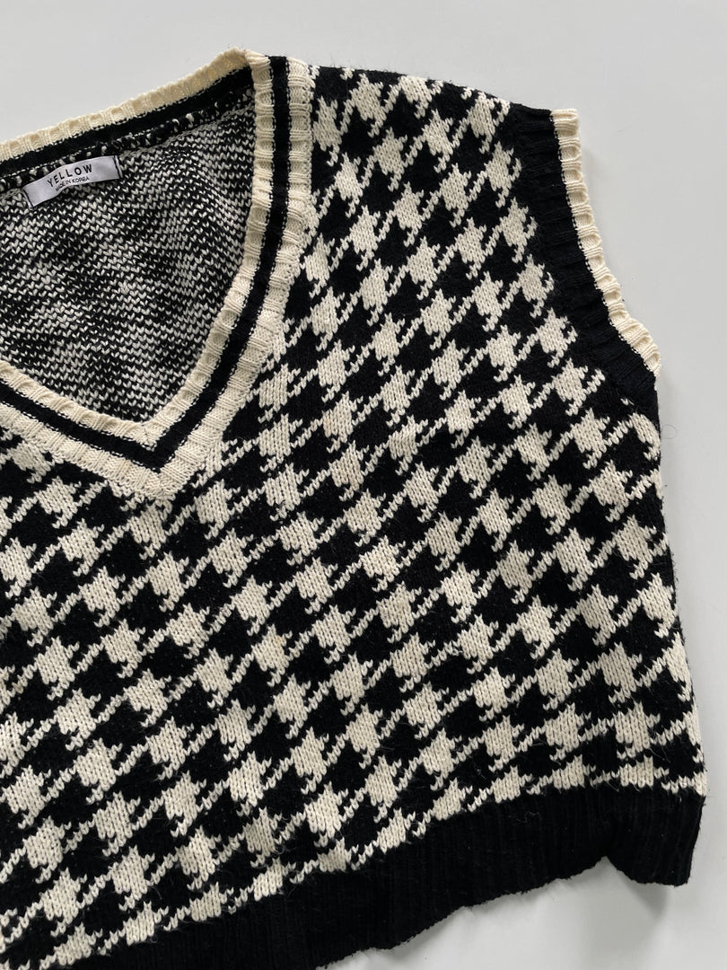 Soft Sweater Vest-Bust 46