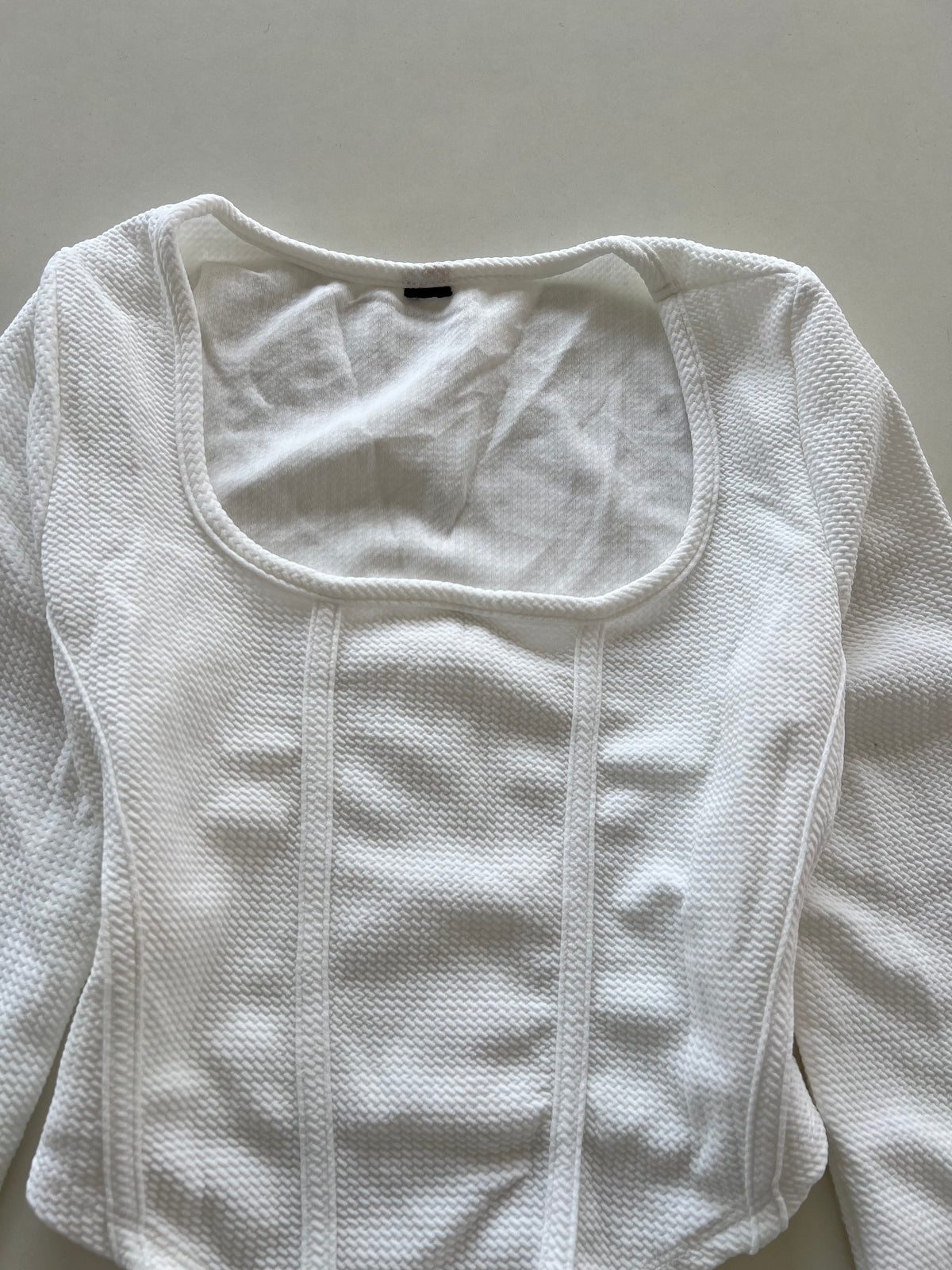White Top-Bust 34