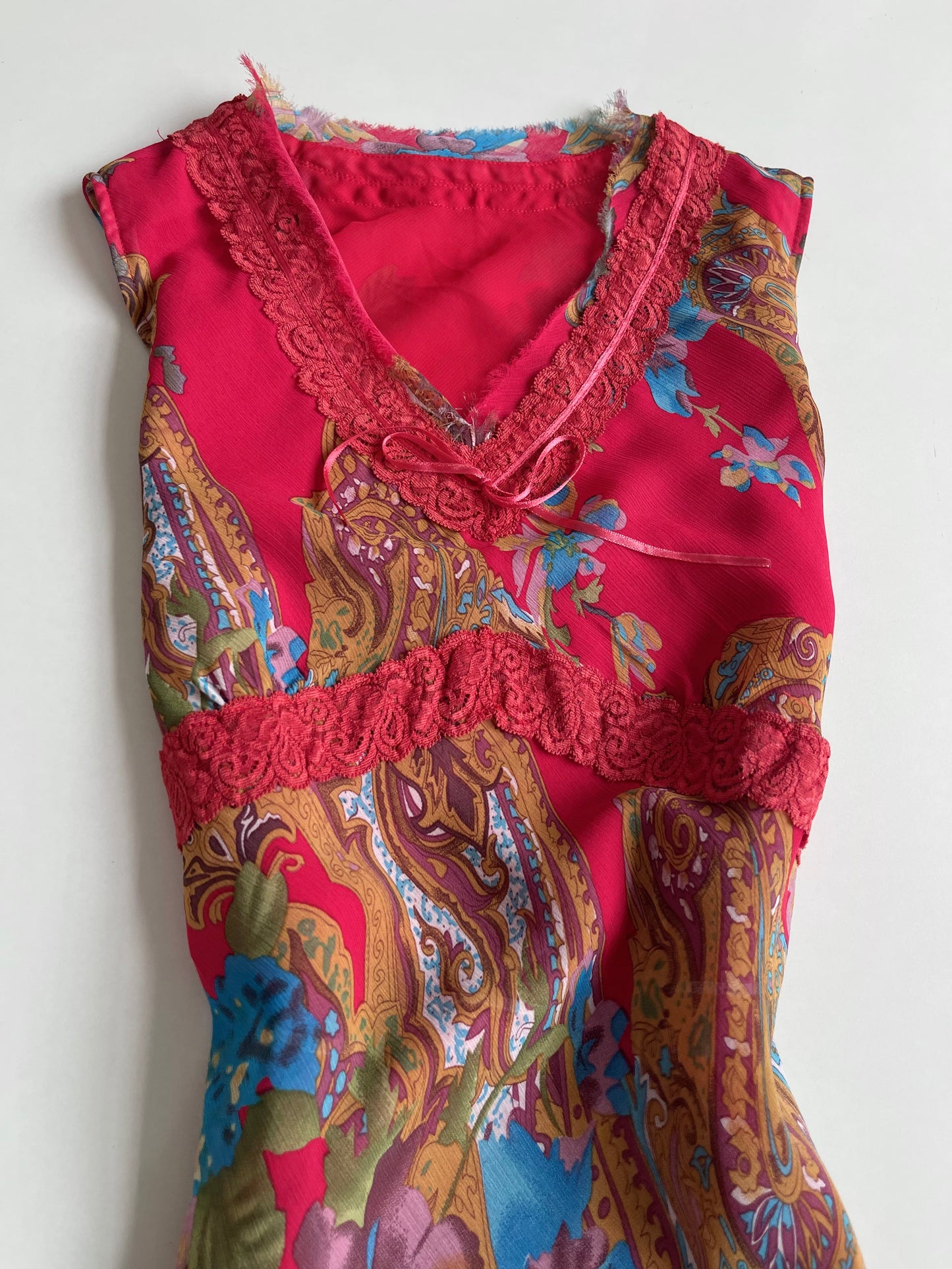 Vintage Ruflle Lace Dress-Bust 32