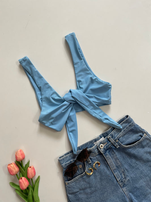 SKY BLUE FRONT KNOT TOP - BUST 30 to 34