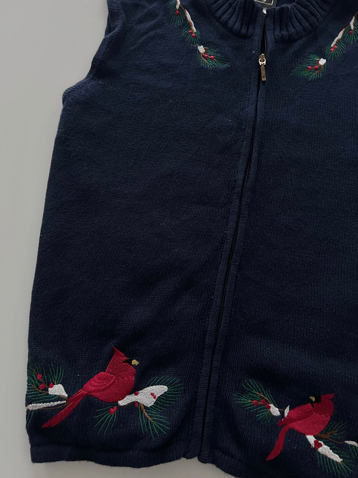 Southern Lady Embroidered Vest Sweater-Bust 48