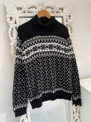 Christmas Sweater-Chest 44