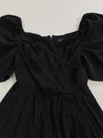 Load image into Gallery viewer, Sara mone Romper-Bust 28