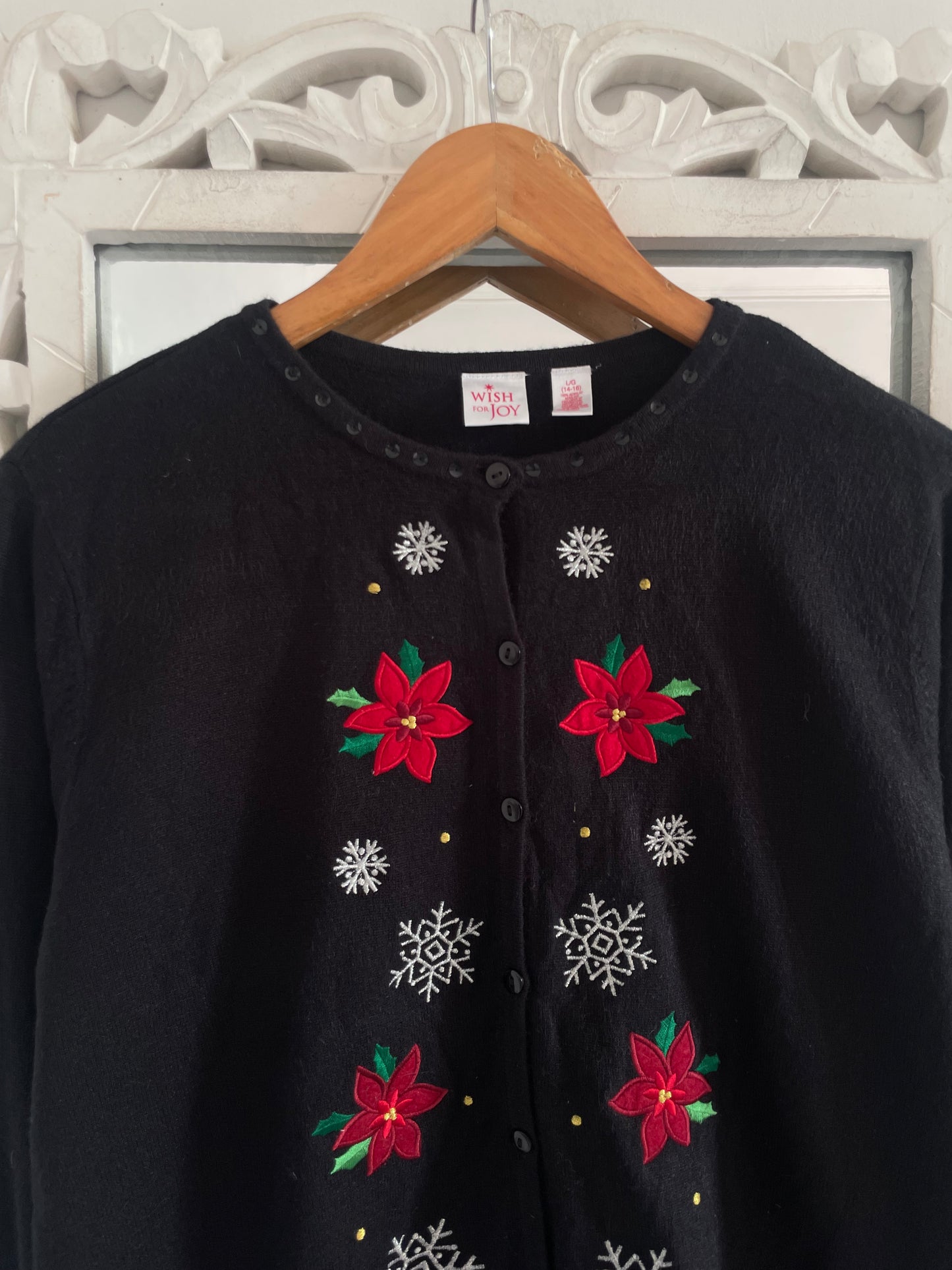 Embroidered Vintage Sweater-Bust 42