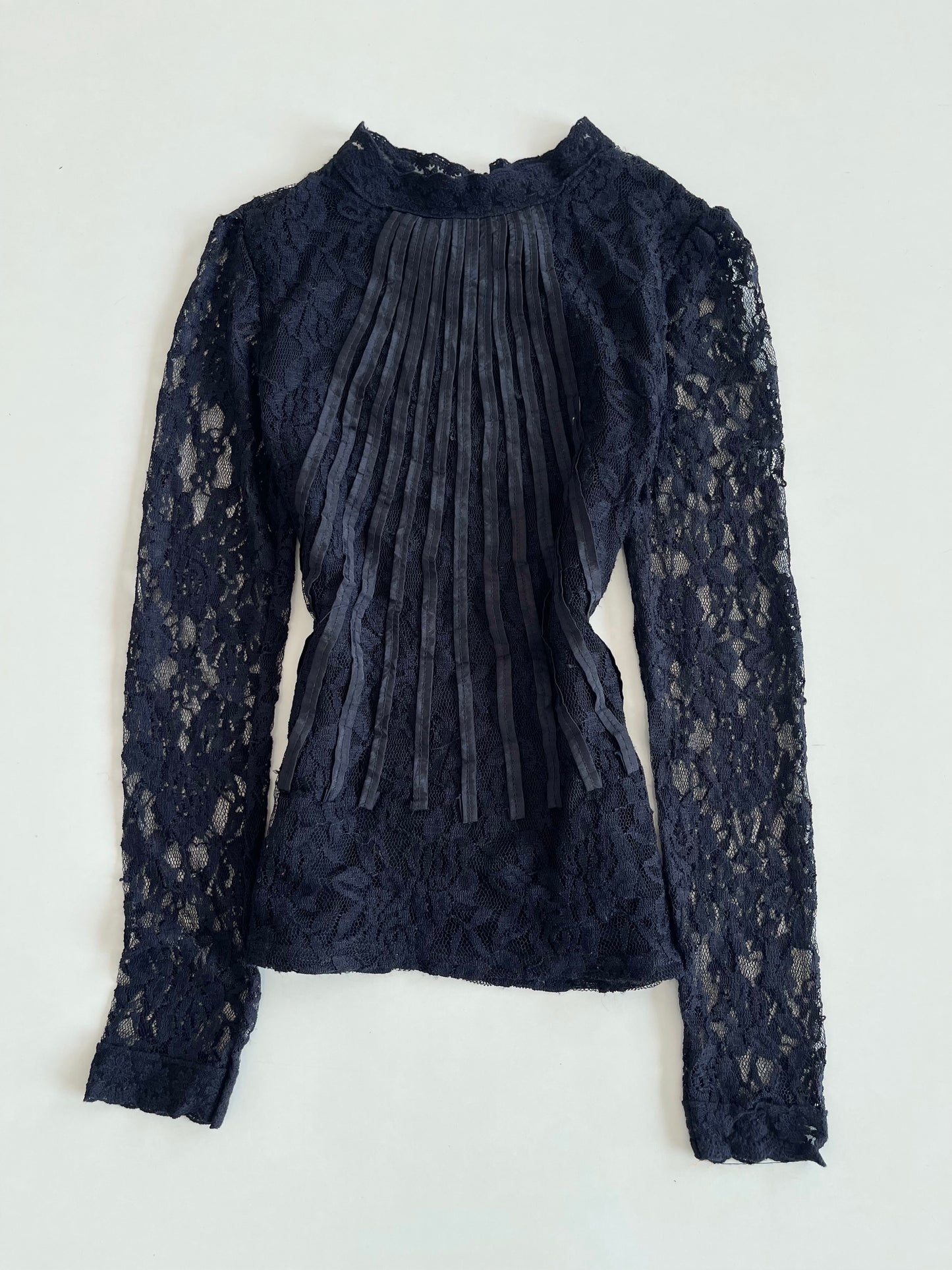 Molly Bracken Sheer Lace Vintage Top-Bust 30 to 32