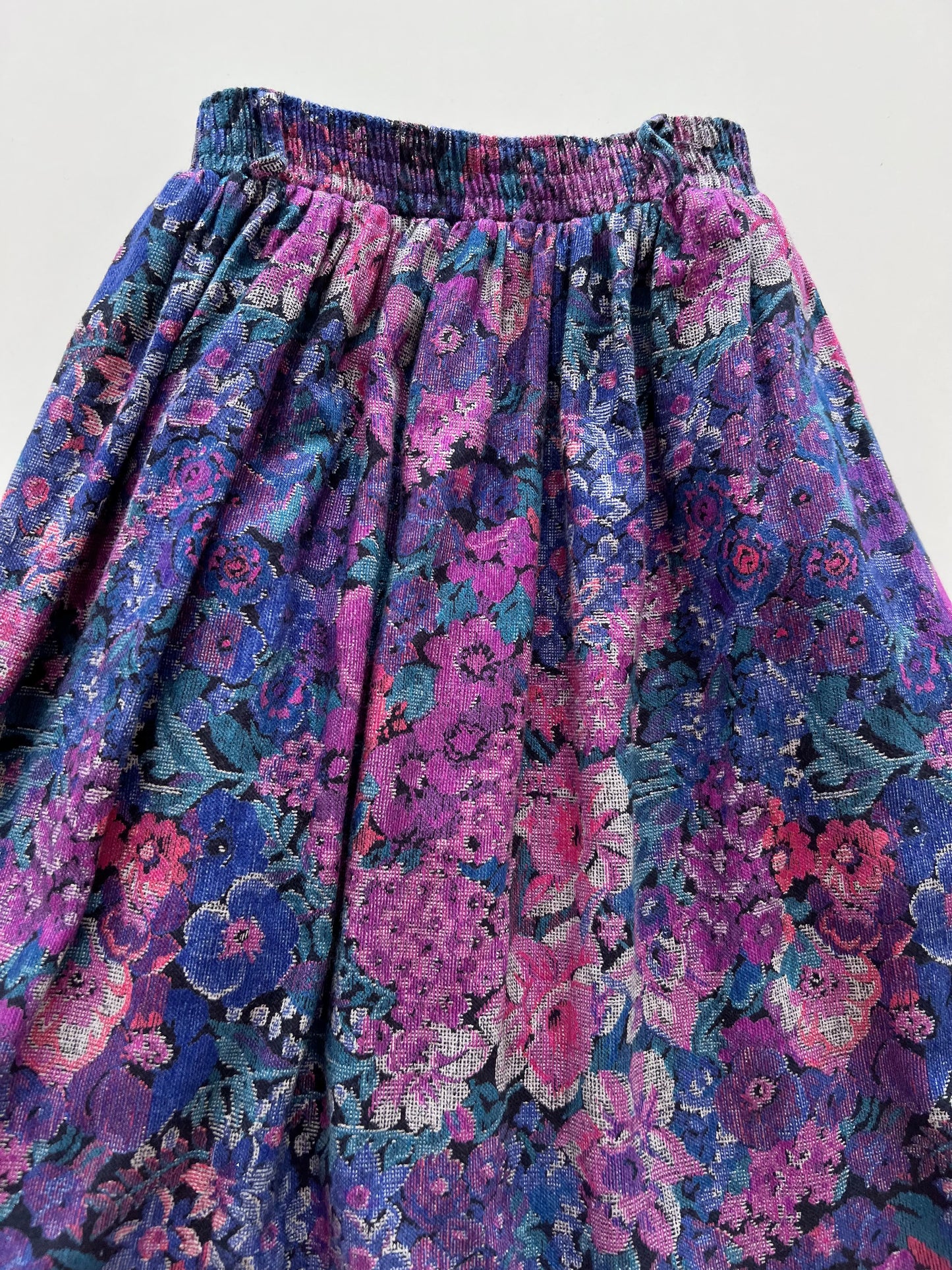 Vintage Skirt-Waist 28 to 34