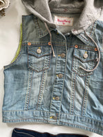 Load image into Gallery viewer, Denim Vest-Bust 34