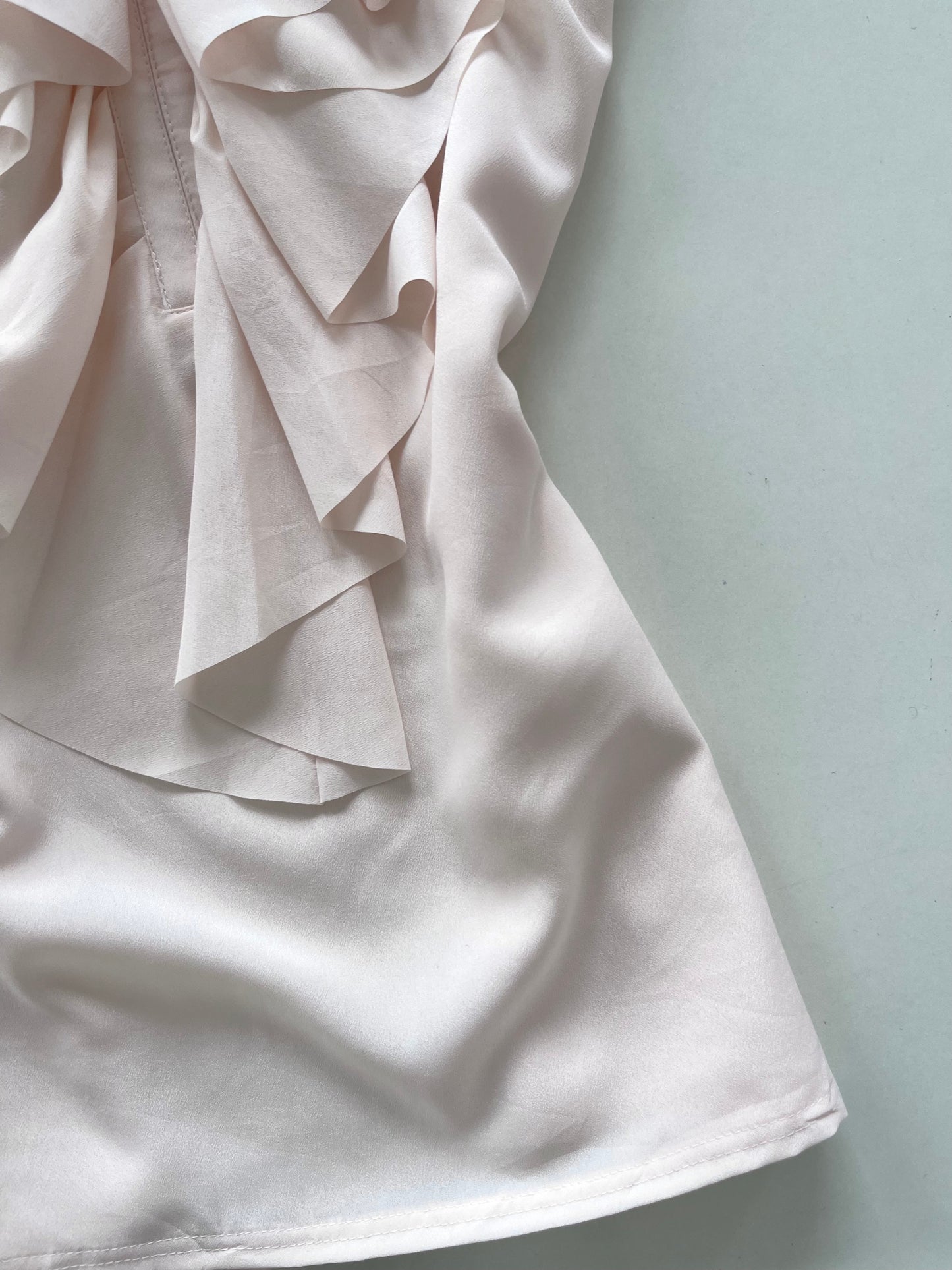 H&M Ruffle Top-Bust 36