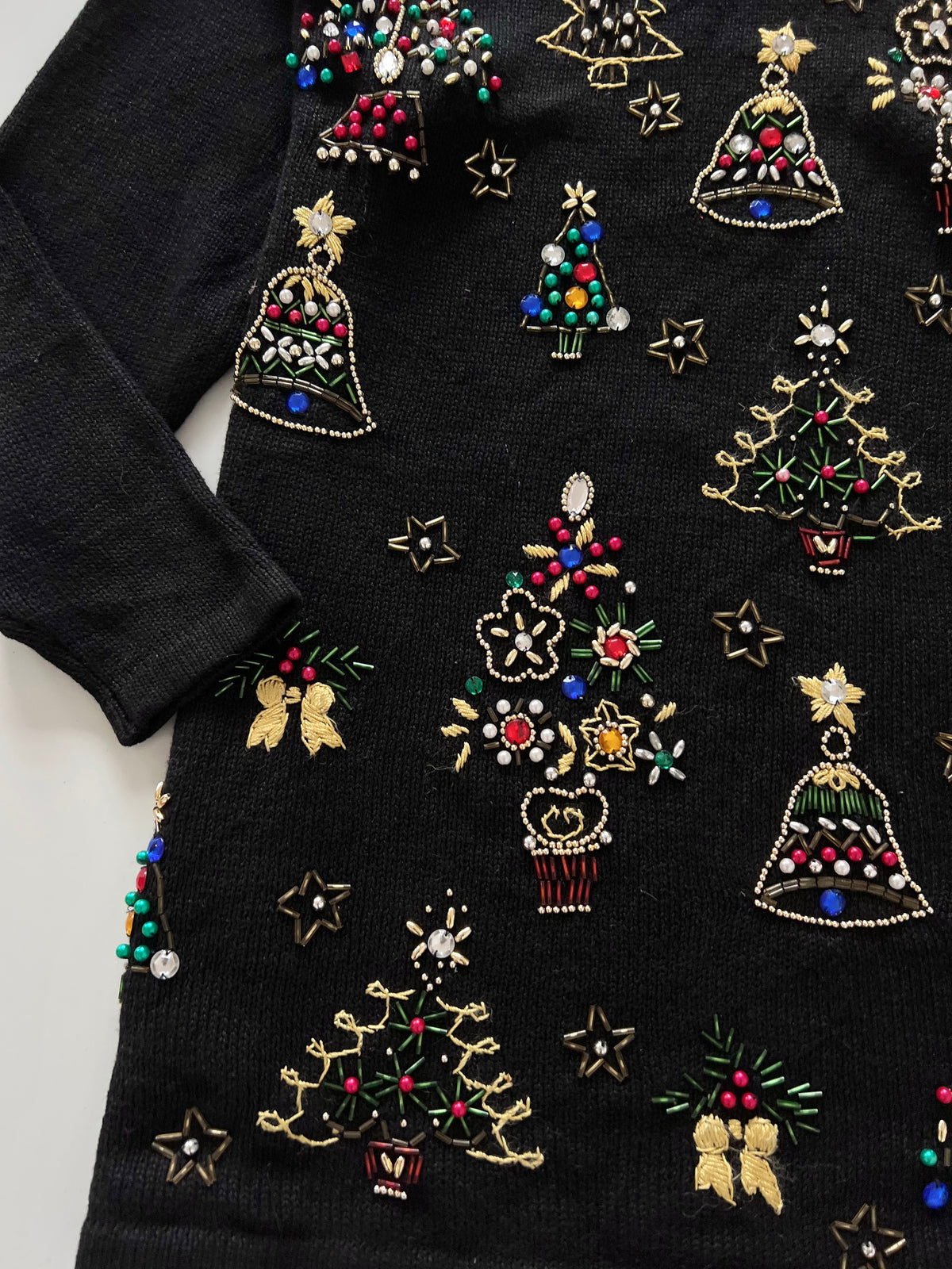Victoria Jones Christmas Sweater-Bust 44