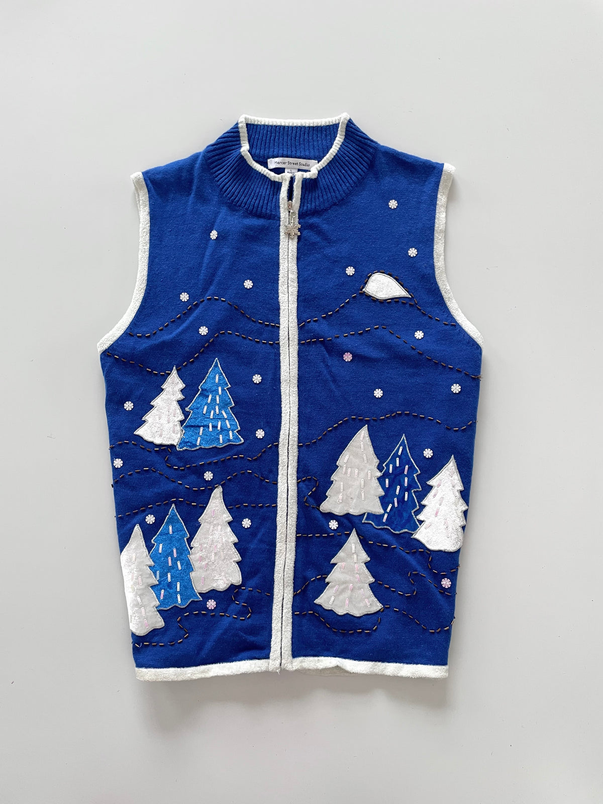Mercer Street Studio Christmas Embroidered Vest Sweater-Bust 44