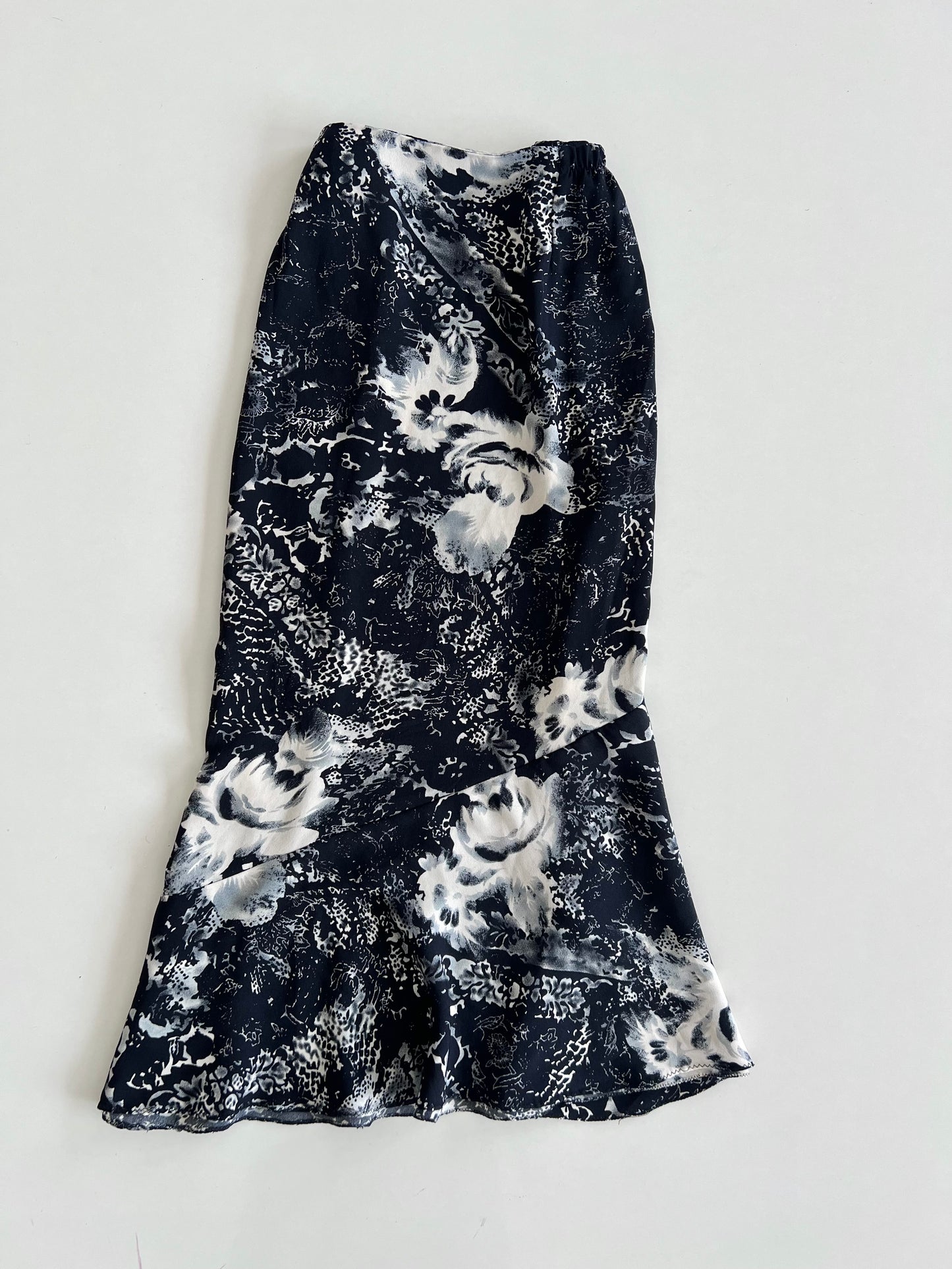 Syntia Vintage Skirt-Waist 30 to 32