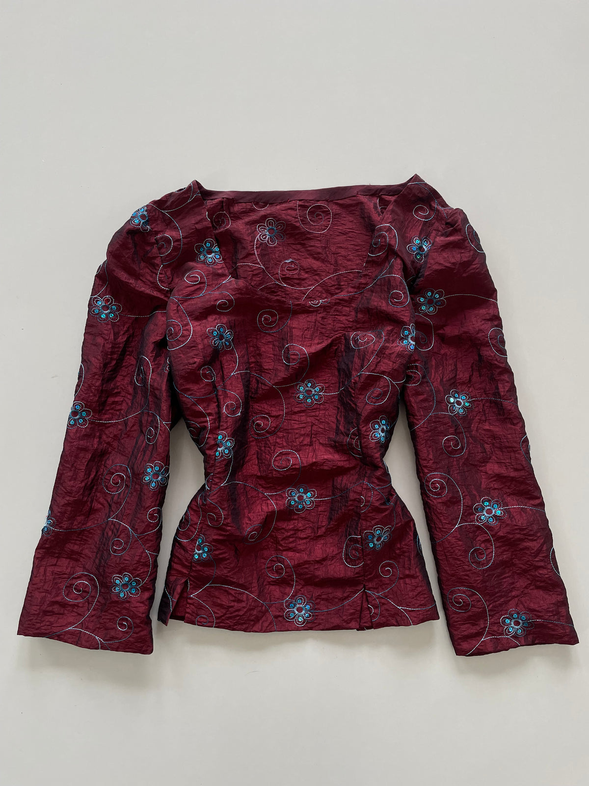 Embroidered Vintage Top-Bust 40