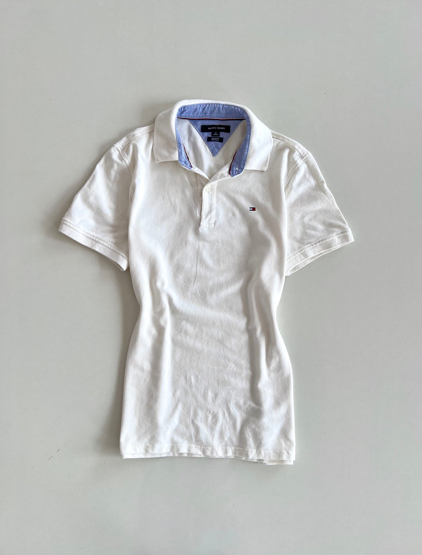 Tommy Hilfiger 97% Cotton Vintage T-Shirt-Bust 40