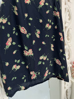 Load image into Gallery viewer, Tulip Skirt-Waist 36
