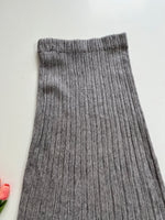 Load image into Gallery viewer, GREY WINTER SKIRT - WAIST 30 TO 38
